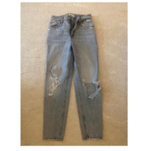 ZARA MOM Fit - Light/Wash Blue Perfect Knee Rips
